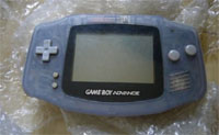 收了GBA掌机，还送了盘卡带，，顺便拆解了它。